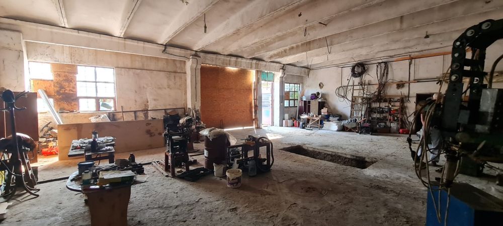 Hala industriala + anexe+teren in loc Verguleasa, jud Buzau