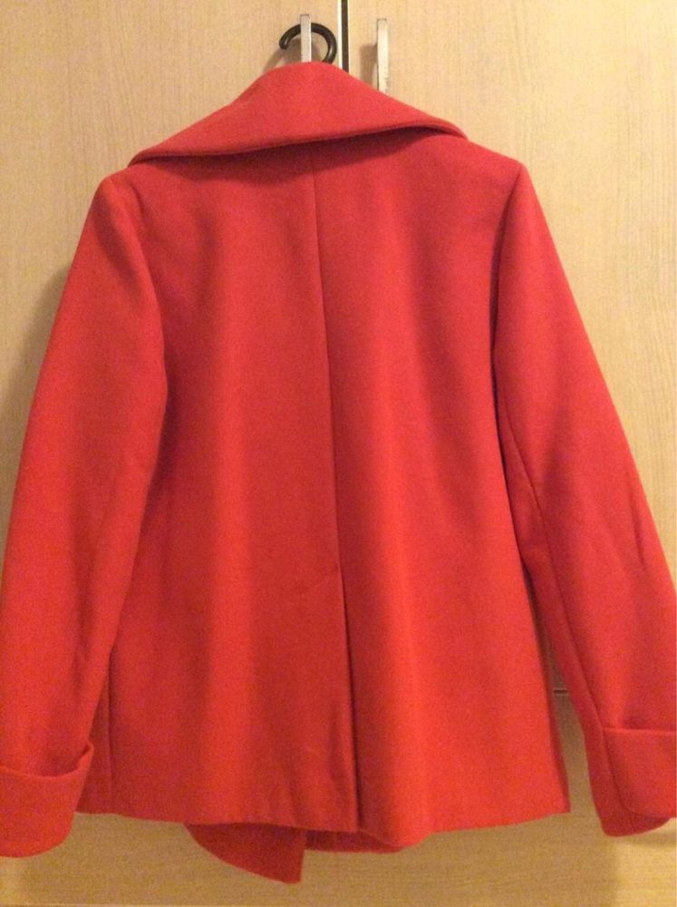 Дамско палто размер EUR 34,US2,UK 6