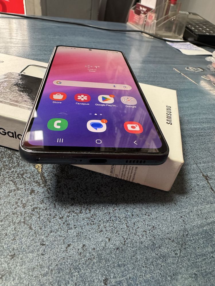 Samsung Galaxy A53 5G 6/128gb - комплект, отличен