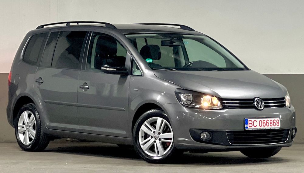 VW Touran 2013 Match 2.0 TDi 140 cp