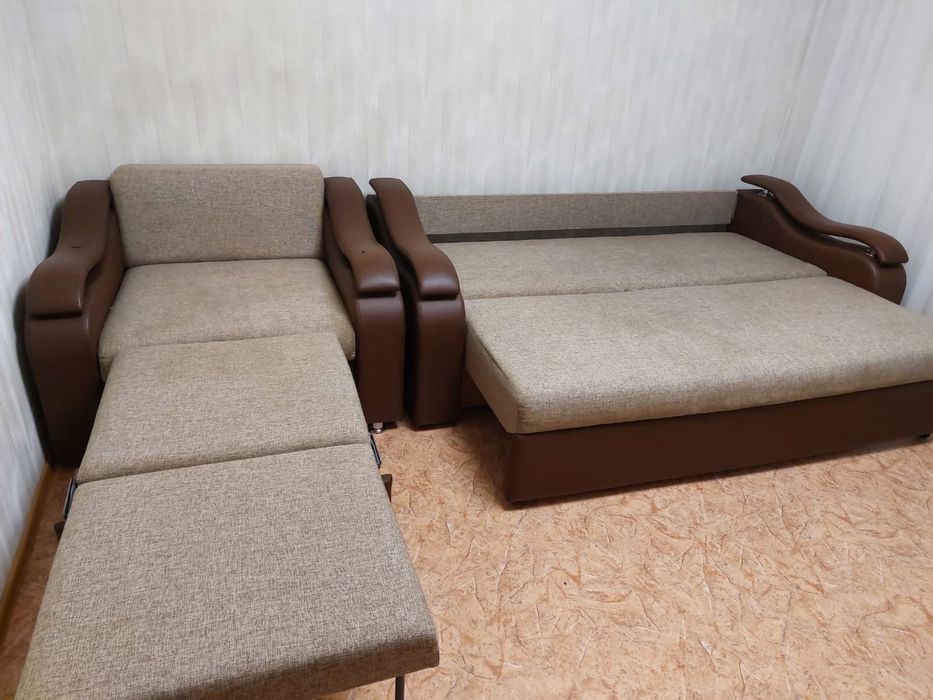 Продам диван тройку