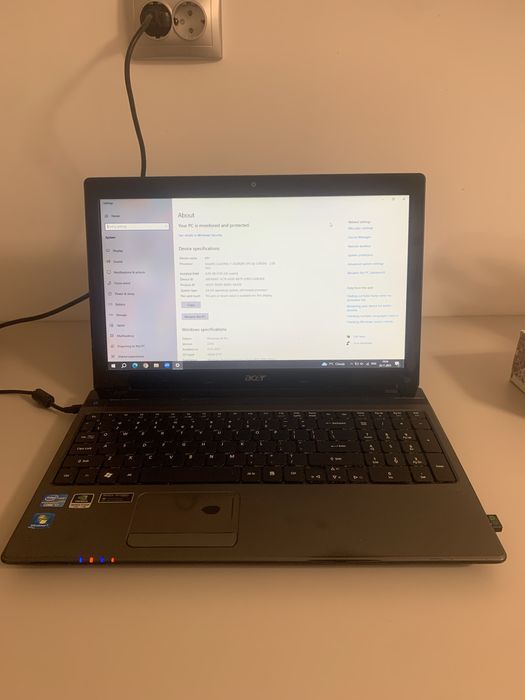 Laptop Acer Aspire 5750G Intel I7, 8GB, 2GB video, SSD 250GB, HDD 500G