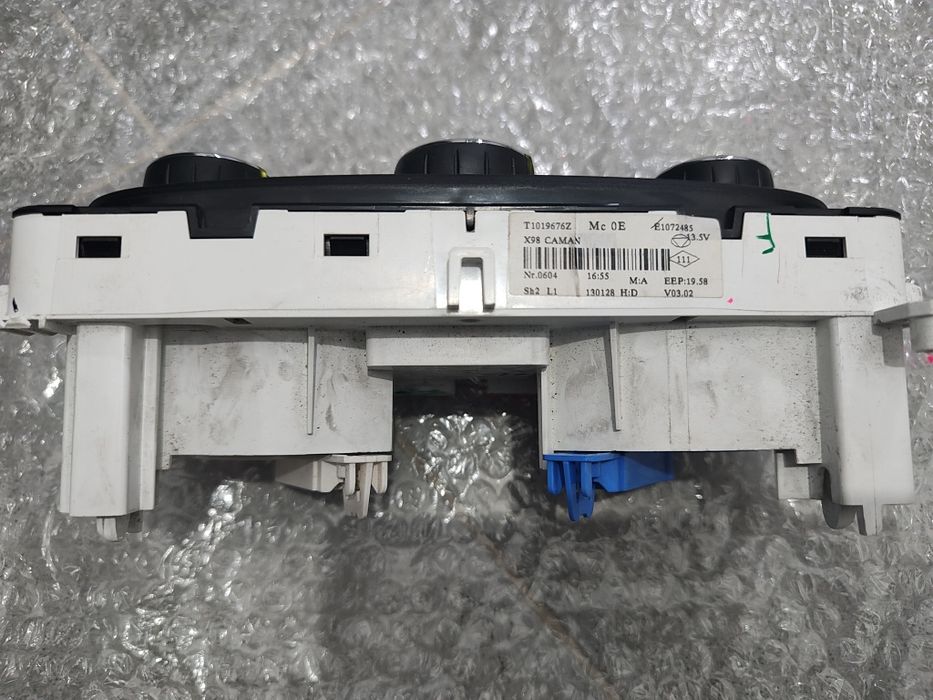Panou comanda clima Renault Clio 4