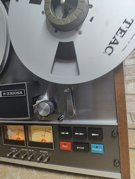 Teac A-3300SX ,stare excelentă,tehnic și estetic