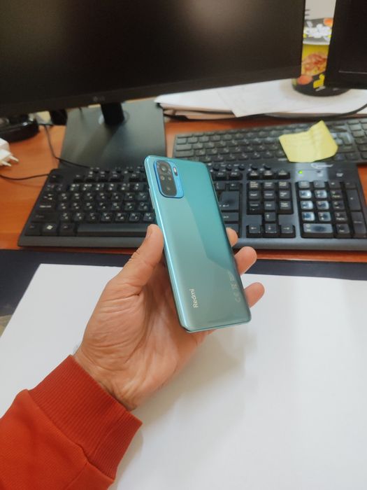 Redmi note 10 64gb(2023)iwlawi zur aybi yuq tozza telefon uyaltirmaydi