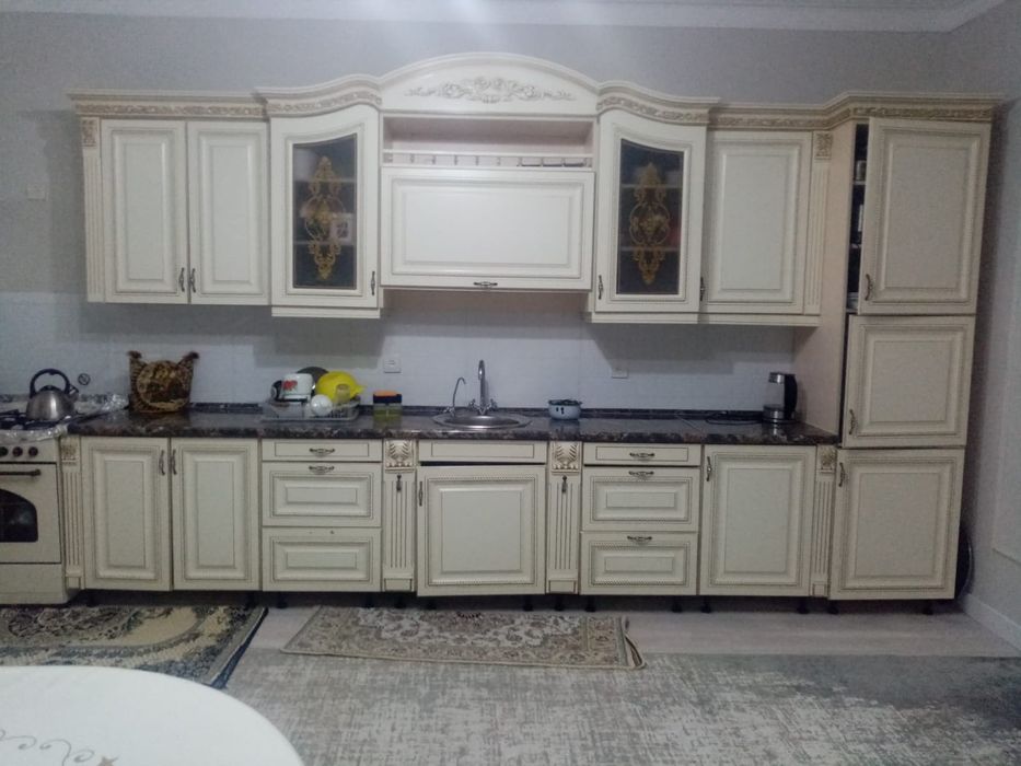 Кухонный гарнитур сатылады