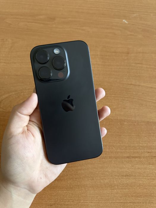 продам iphone 15 pro
