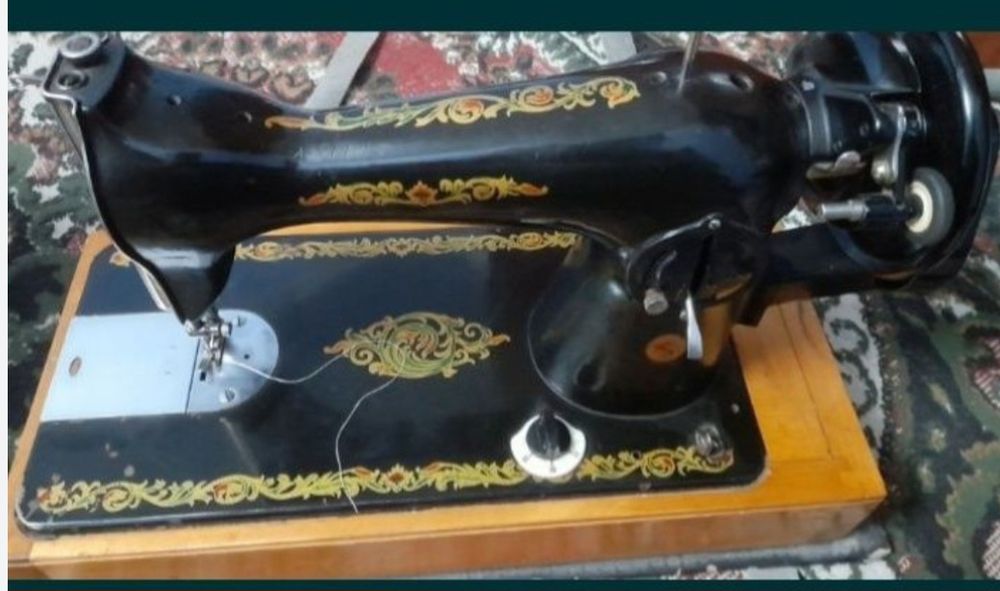 Тикиш машинаси сотилади