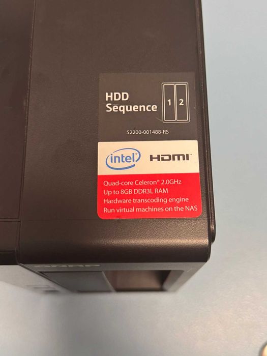 Vand NAS Qnap T-251+, cu 2 HDD WD Red 6GB