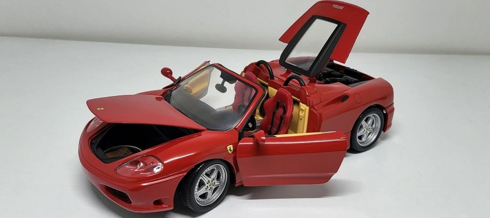 Machetă Ferrari 360 Spider 1/18 Hotwheels