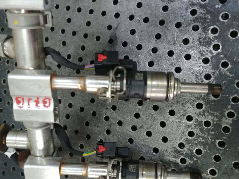 injector 1.0b b7jb  ecoboost hybrid  ford puma 2020 225l2121