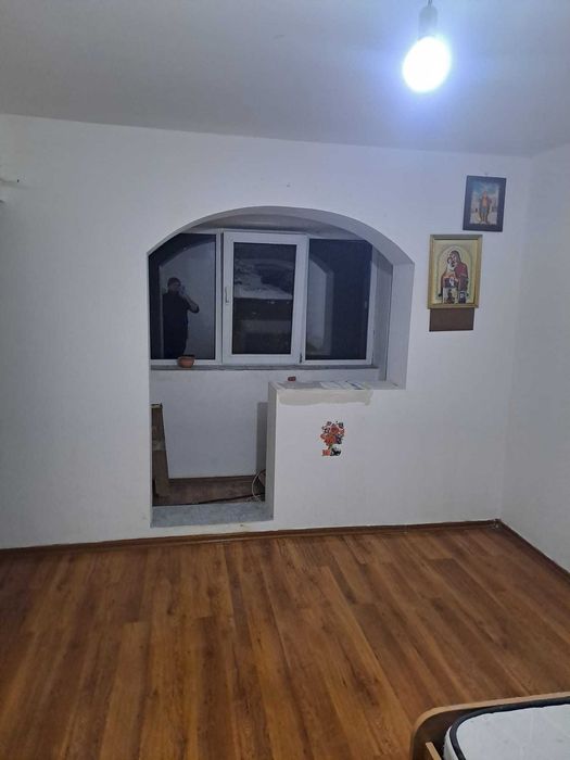 Vand Garsoniera,oras Negresti