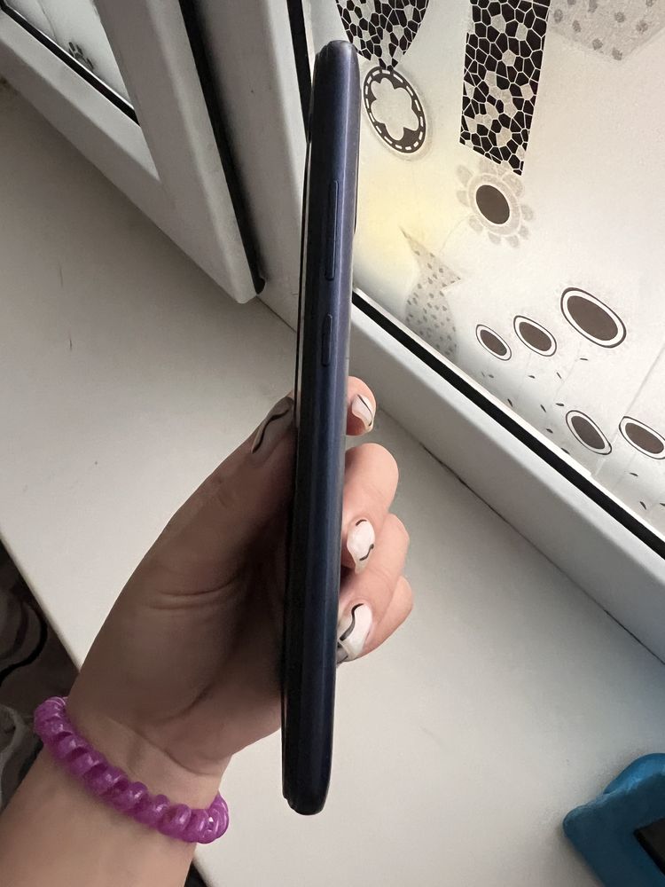 Продам смартфон Samsung A02s