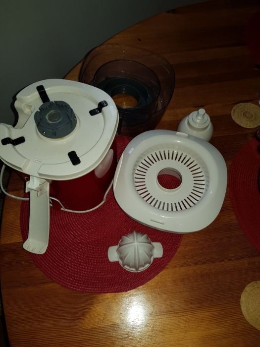 Storcator profesional.pentru fresuri.