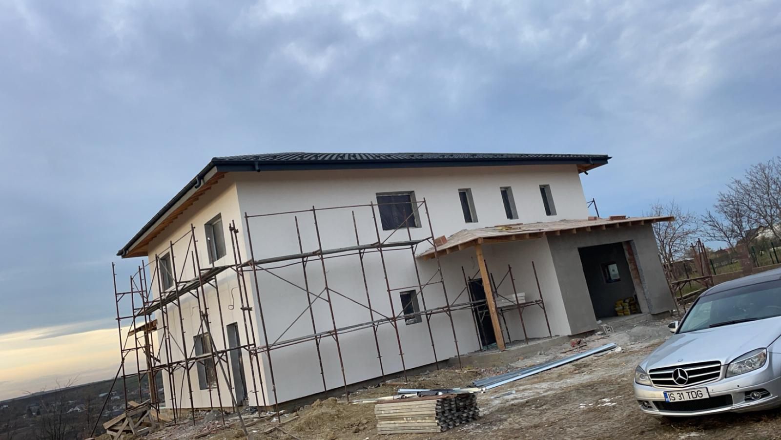 Construcții/tencuieli /fatade