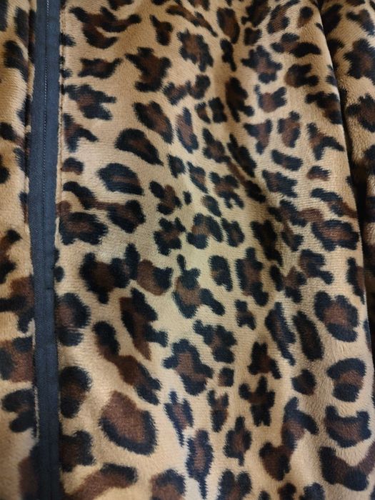 Palton/pardesiu leopard, captuseala vatelina subtire