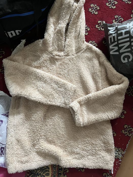 Вещи отдам даром