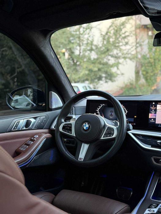 Продается BMW X7 xDrive 40i