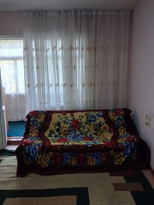 Продаю 2/2/4 Юнусабад-15 квартал