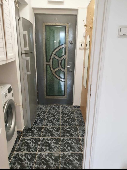 PF Inchirirez garsoniera zona Detunata