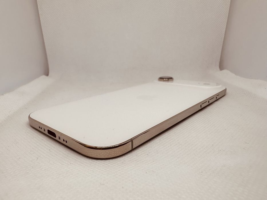 *Чисто Нов* Apple iPhone 17 Air 256 GB Light Gold Unlocked