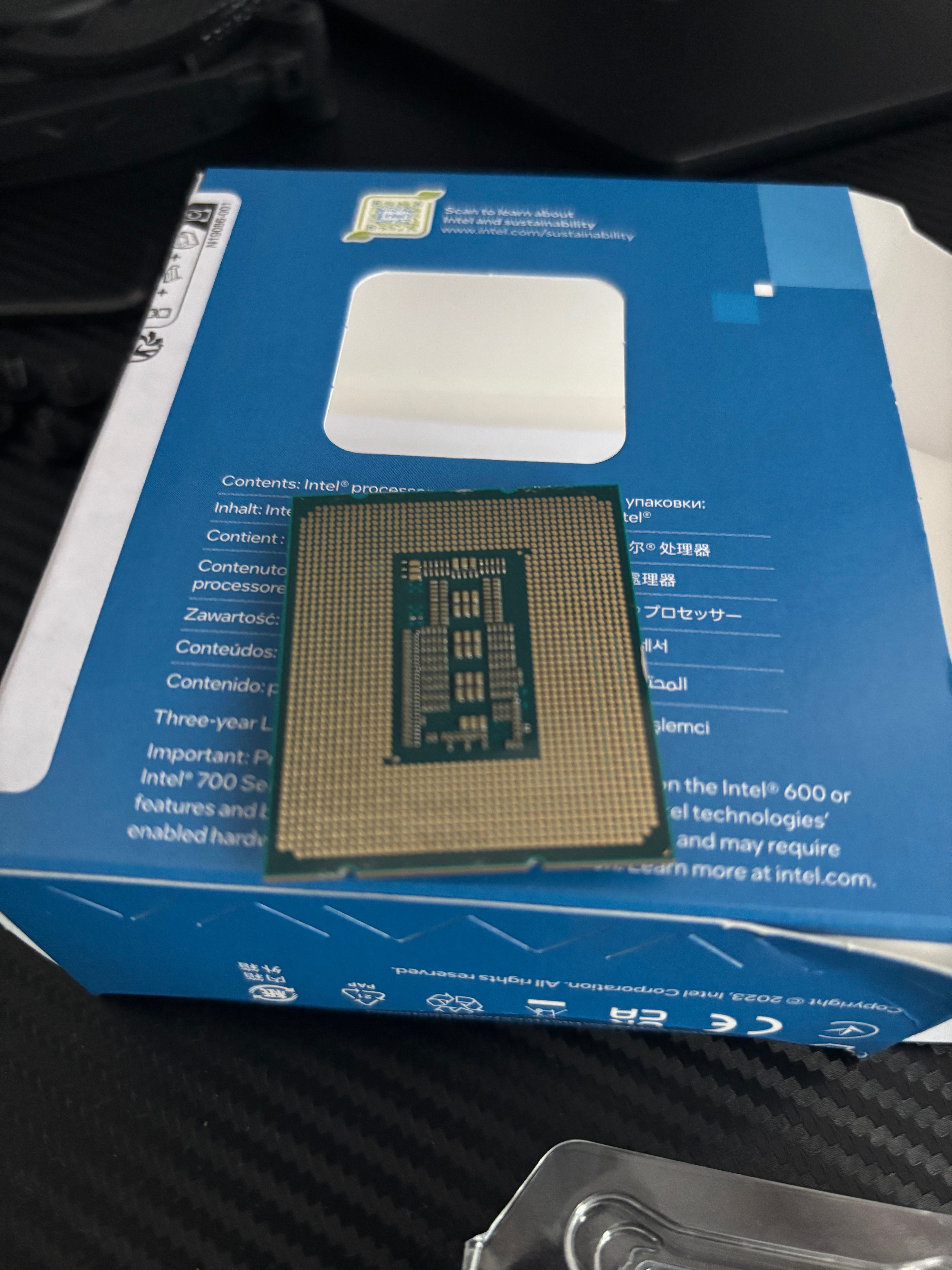 Intel Core i5 14600kf със гаранция