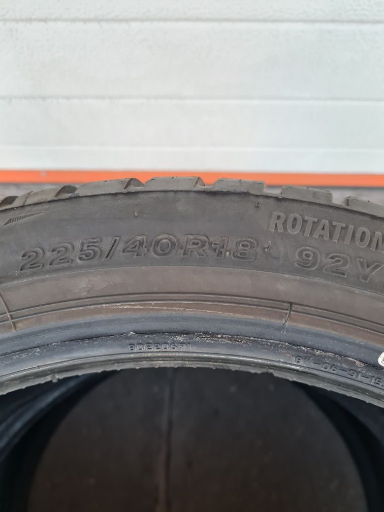 Всесезонни гуми 2 броя BRIDGESTONE Control A005 225 40 R18 дот 1522