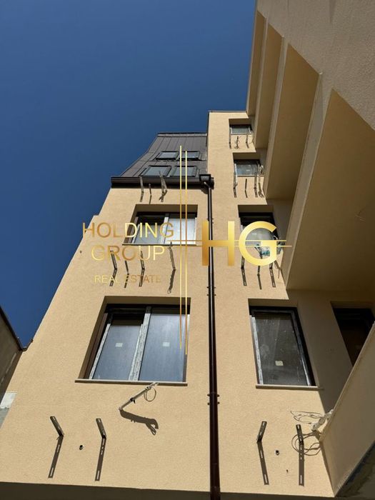 Продава се Тристаен апартамент в Варна, Гранд Мол Варна - 74 кв.м за 1642 €/кв.м - Снимка #4