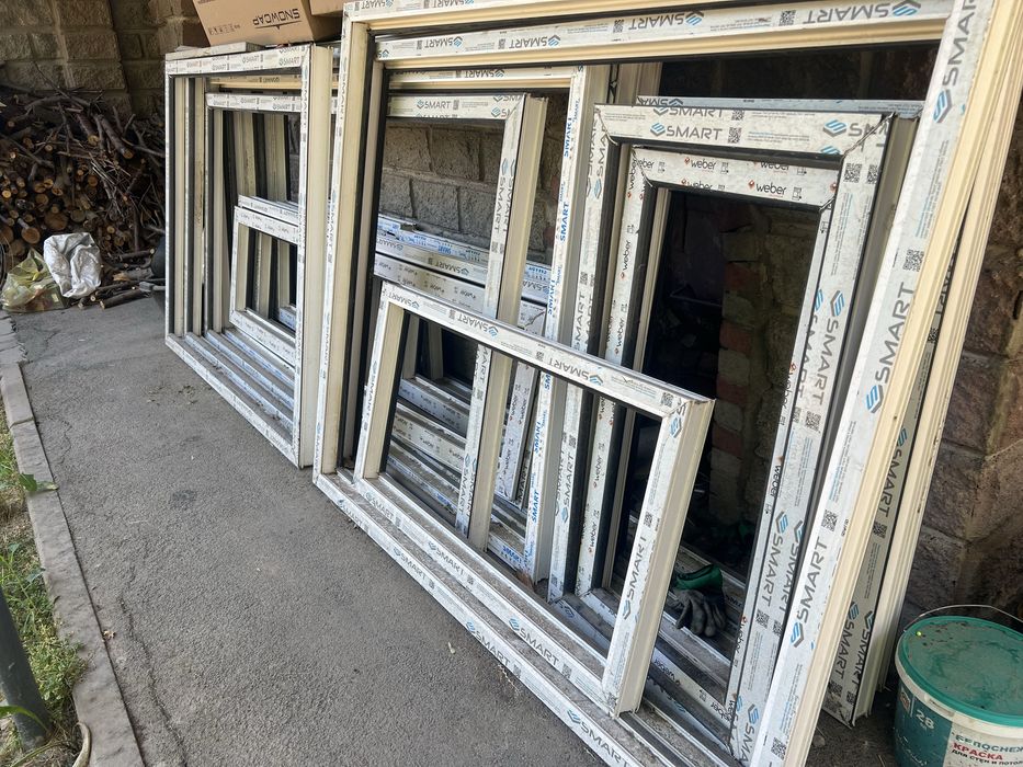 Рамы окна ветражи