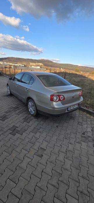 VW Passat B6 2.0 TDI 140 CP 4x4 - 2006- 215.000 km reali
