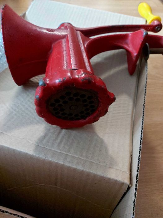 Машинка за мелене на месо