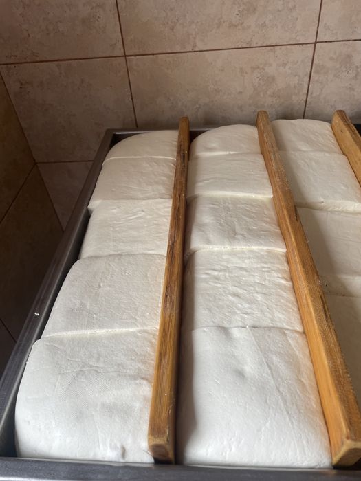 Vând telemea de oaie proaspătă și maturată