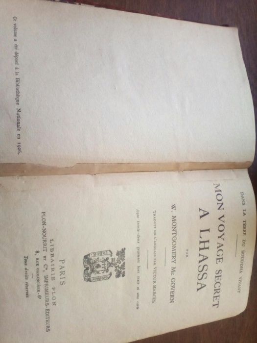 Carte in franceza veche