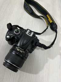 Nikon d5000 + obiectiv 18-55mm