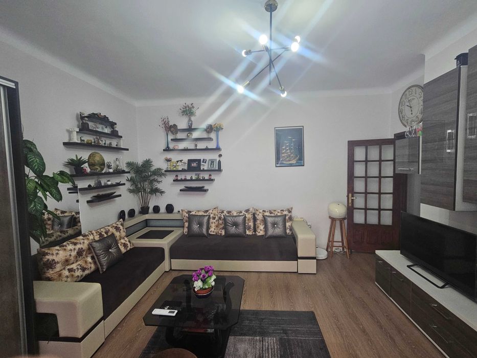 „Direct proprietar! 2 camere decomandate, spațios, zona Gării”