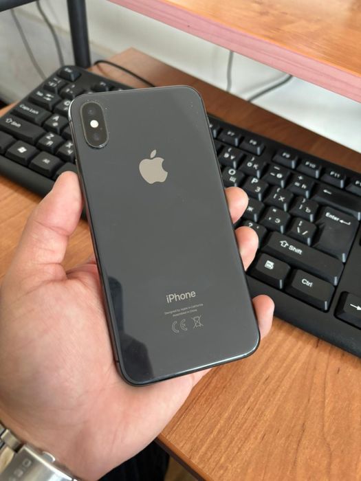 iphone X 64gb.