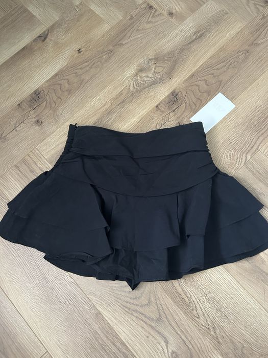 Черна поличка ZARA