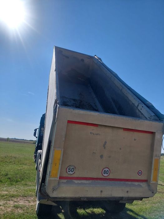 Vând semiremorcă Schmitz,30mc