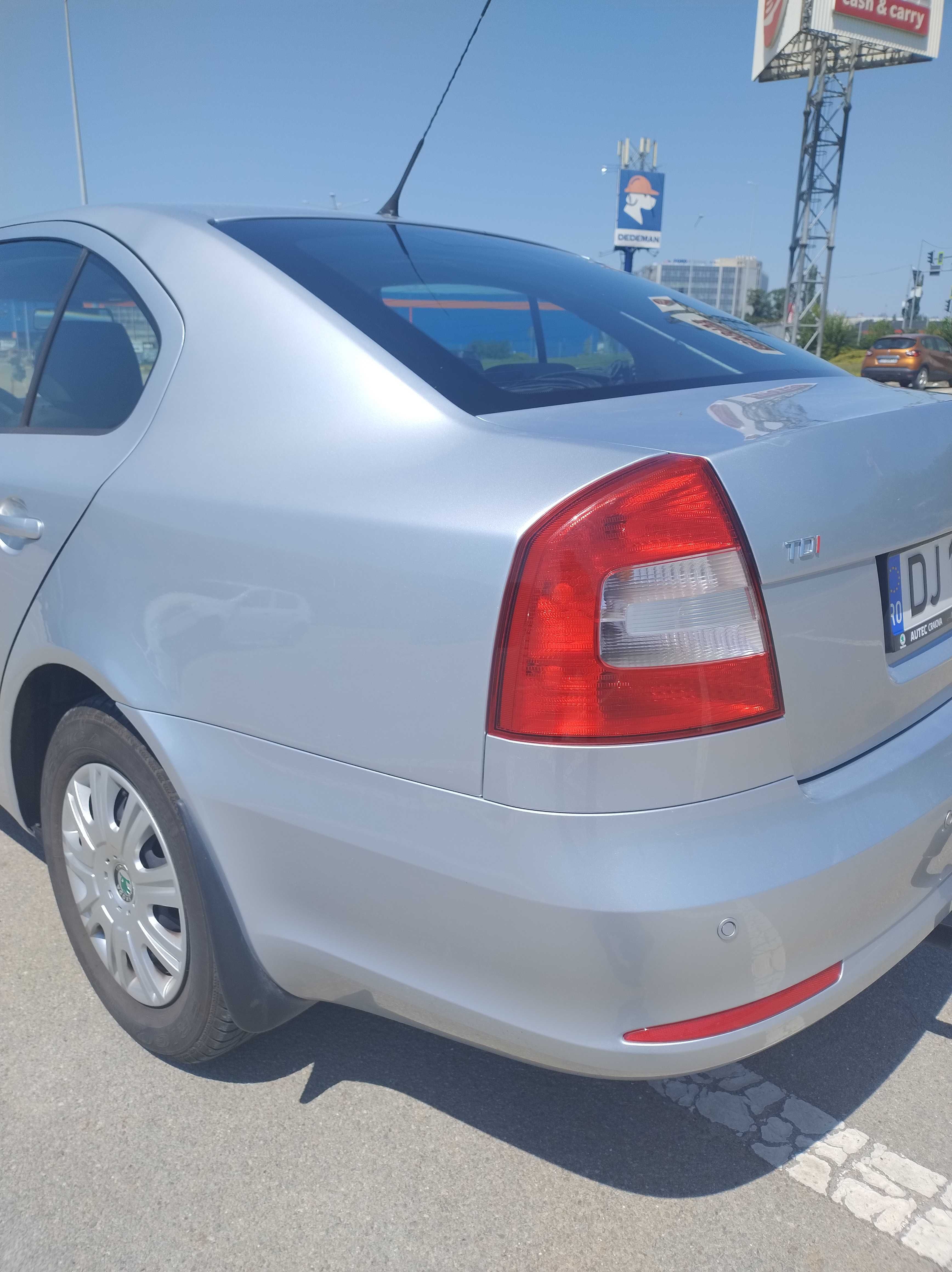 Vând Skoda Octavia 2 facelift 1.6 tdi 2011, 5800 euro, unic proprietar