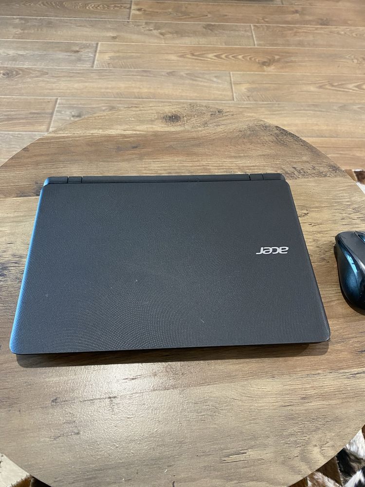 Лаптоп acer aspire 11”