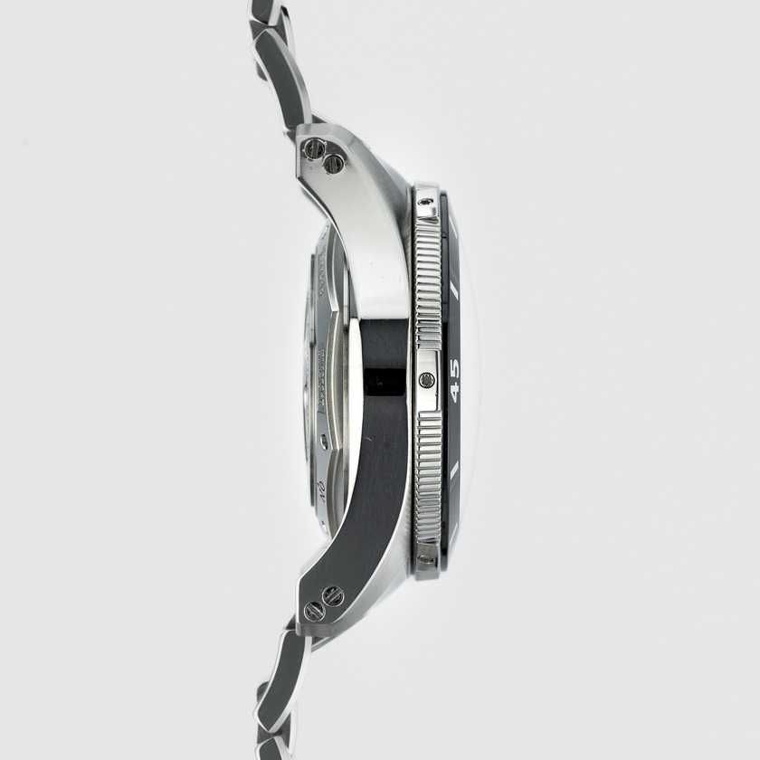 Ball Engineer Hydrocarbon Hunley Diver PM2096B-S1J-BK