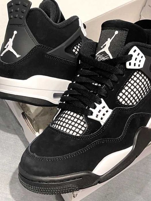 Air Jordan 4 Retro White Thunder EU41