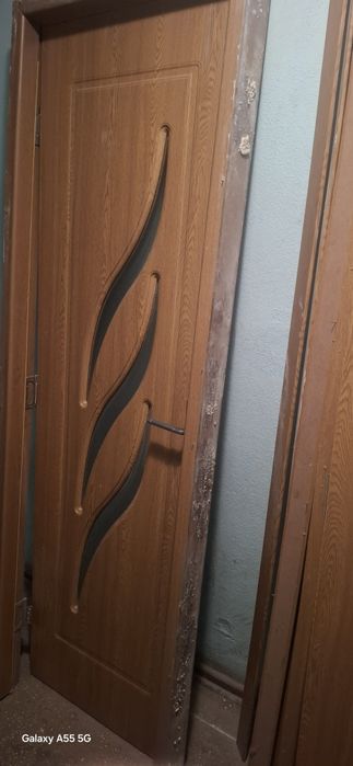 Vind usi de interior de baie și de camera