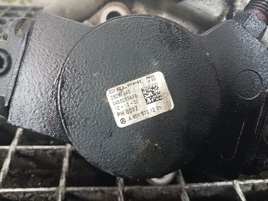 Pompa inalta presiune 2.2 cdi 651.940 A6510701201 Mercedes-Benz E-Cla