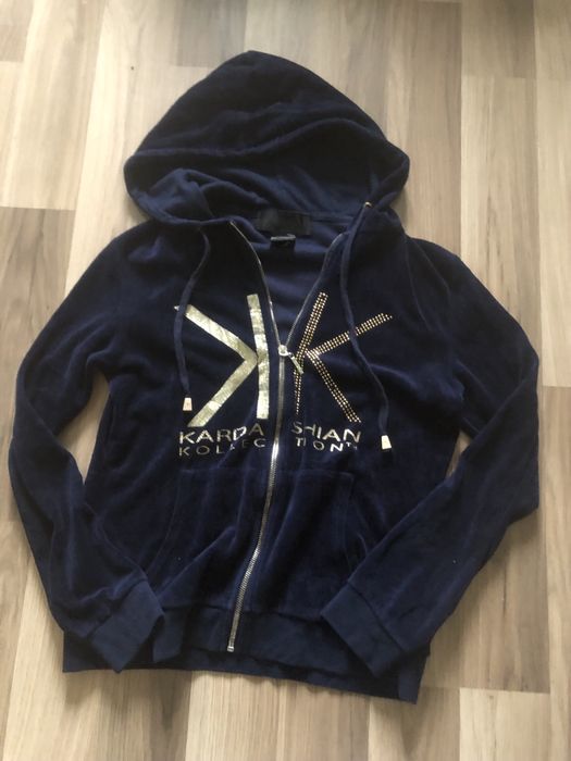 Винтидж суичър от колекцията на Кардашиан