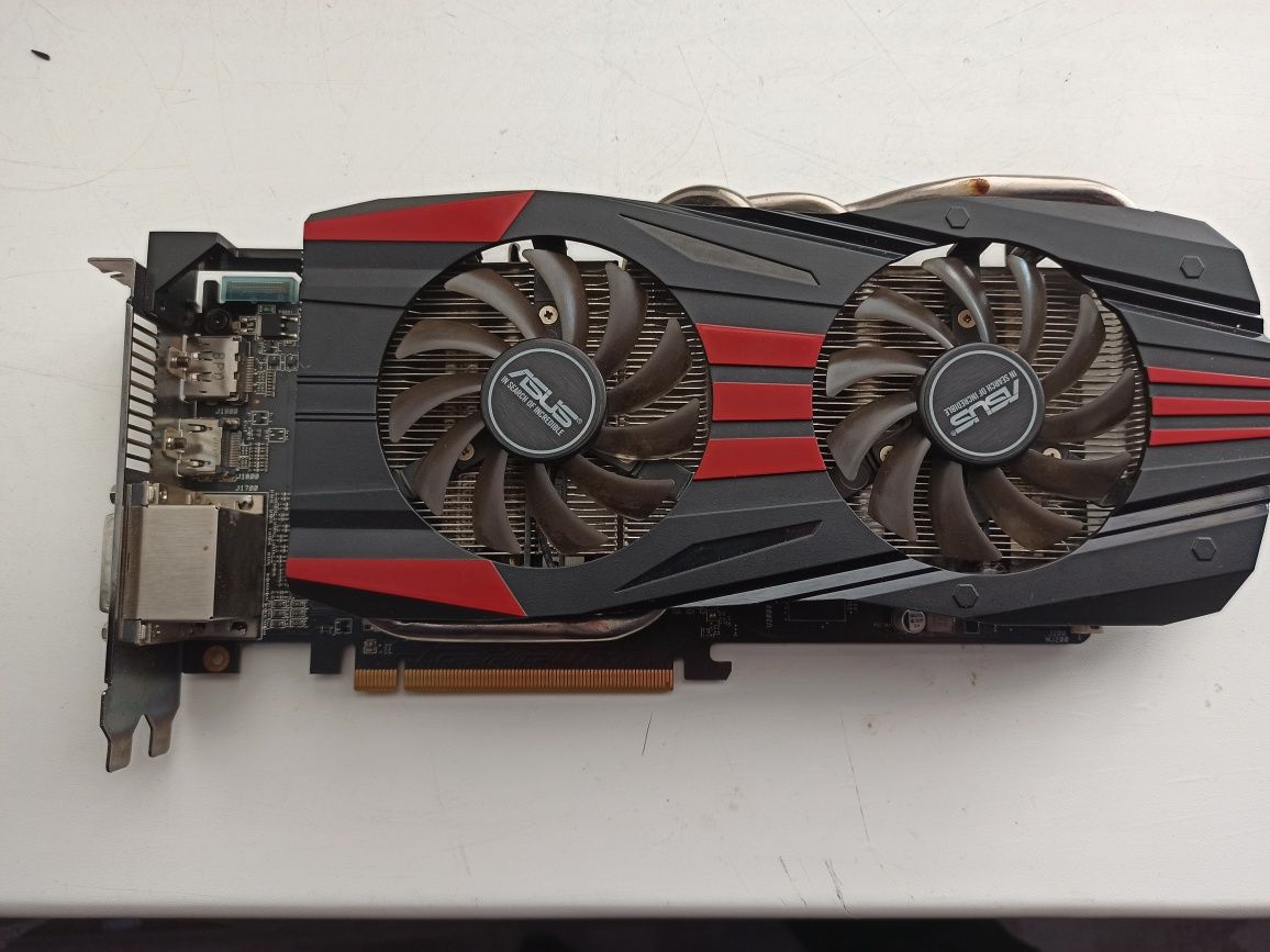 Продам видеокарту, башню deepcool