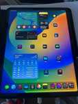 Apple iPad Pro 12.9” (6th gen) M2