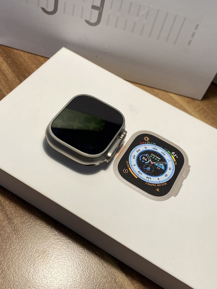 Apple Watch Ultra 49 mm/GPS/Titanium Case/Sănătate baterie 100%/Ca nou