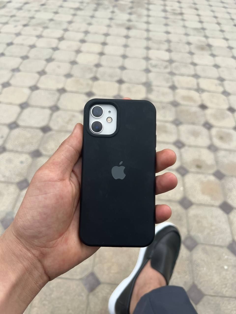 Iphone 13 pro Gold 100%  Iphone 12  76% srochna