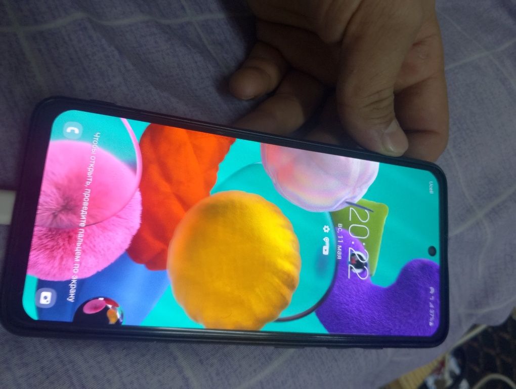 A51 6/128gb juda yaxshi Telefon...